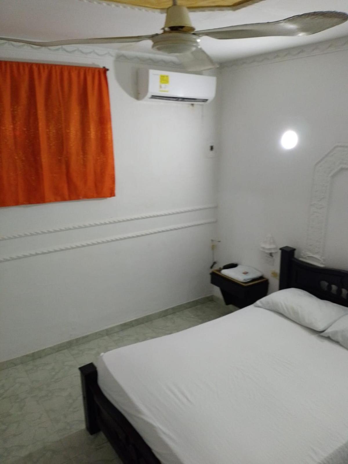 Hotel Avenida53 バランキージャ エクステリア 写真