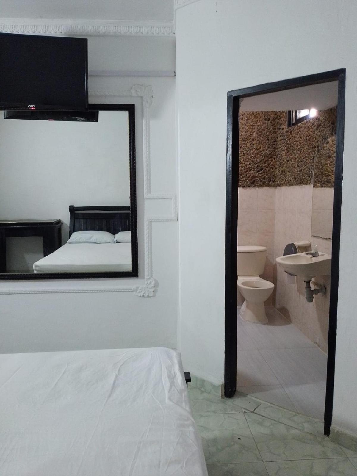 Hotel Avenida53 バランキージャ エクステリア 写真