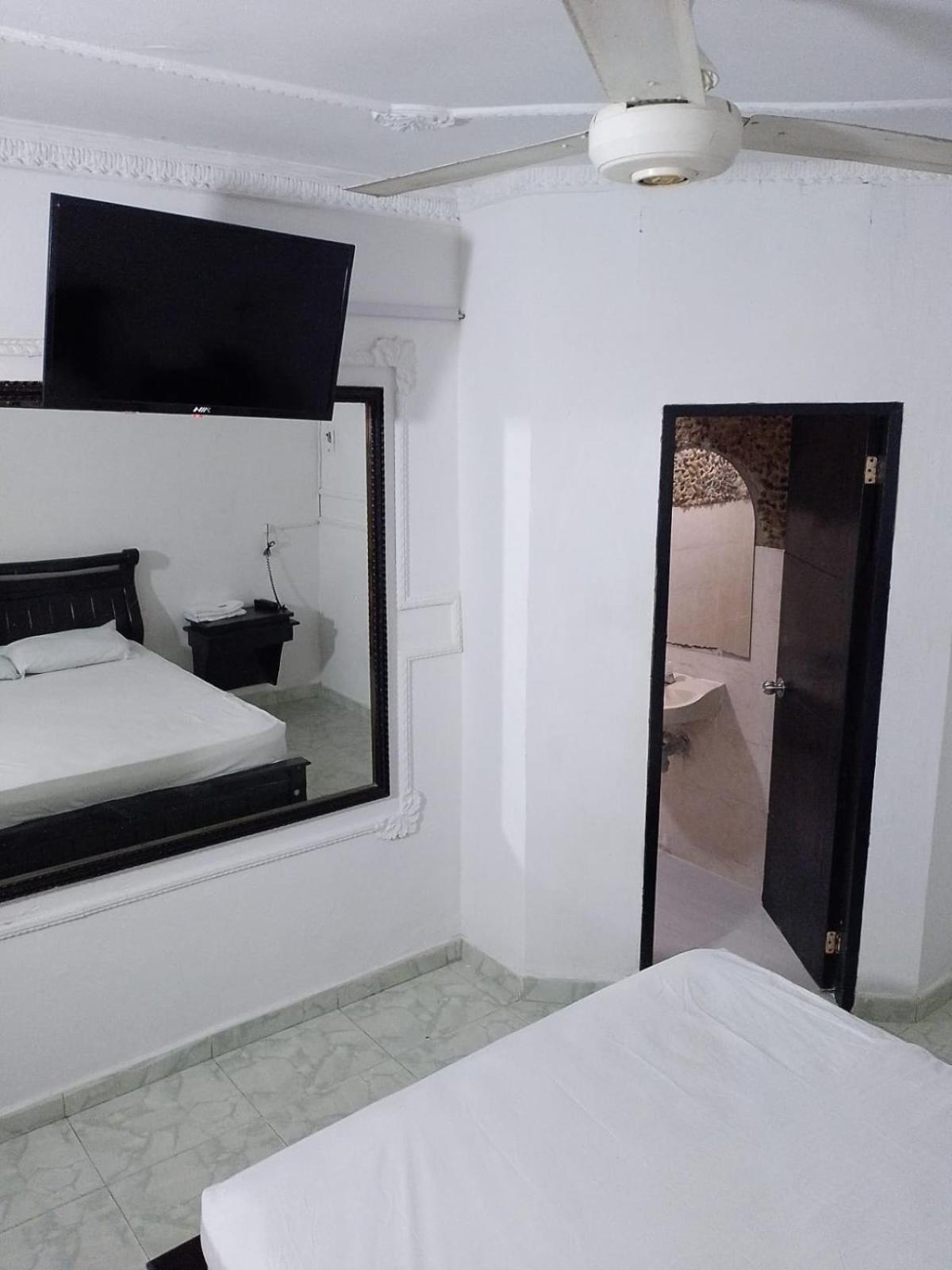 Hotel Avenida53 バランキージャ エクステリア 写真