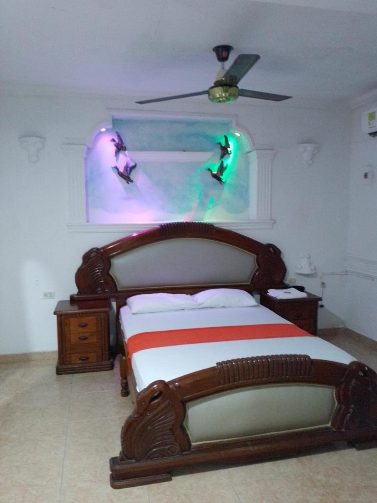 Hotel Avenida53 バランキージャ エクステリア 写真