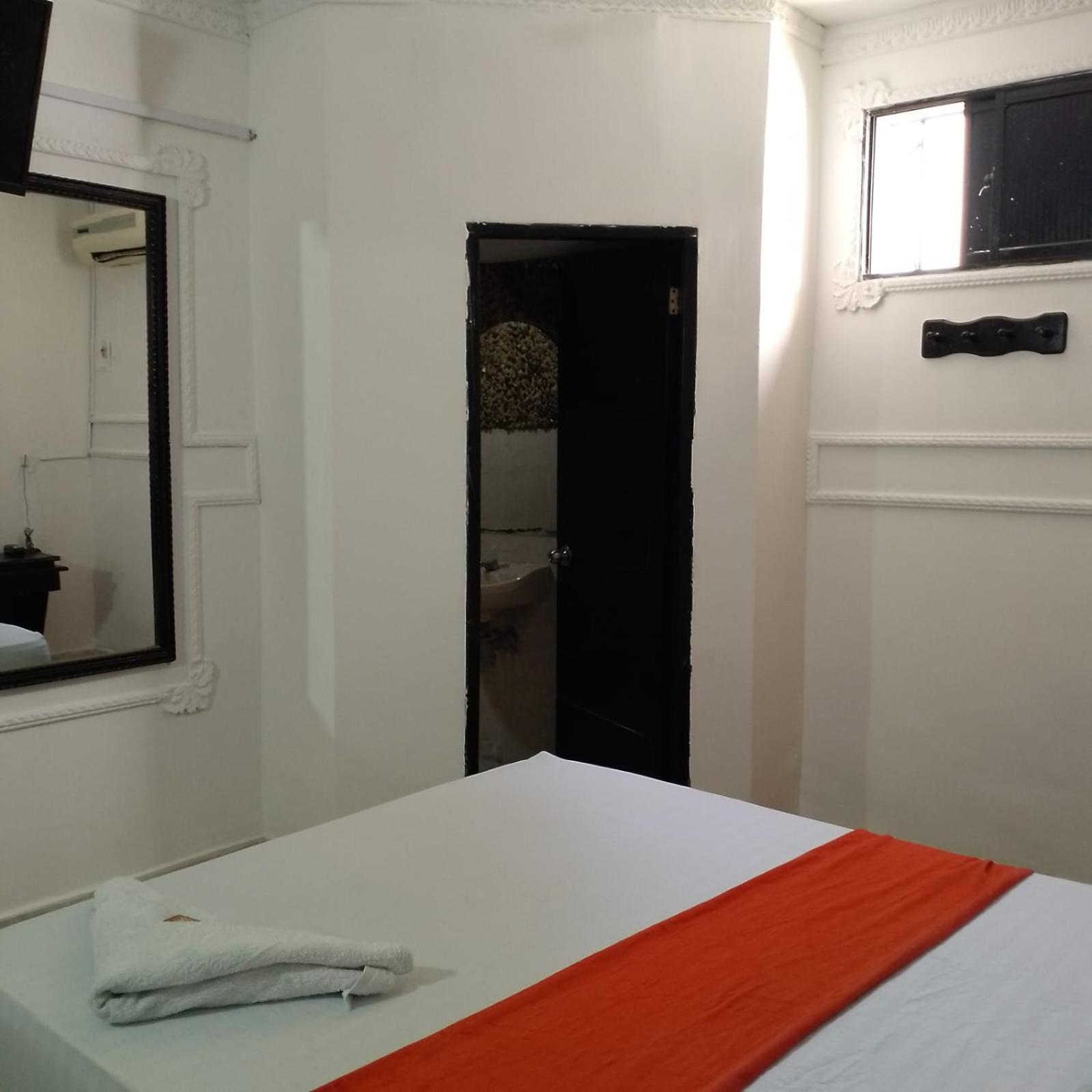 Hotel Avenida53 バランキージャ エクステリア 写真